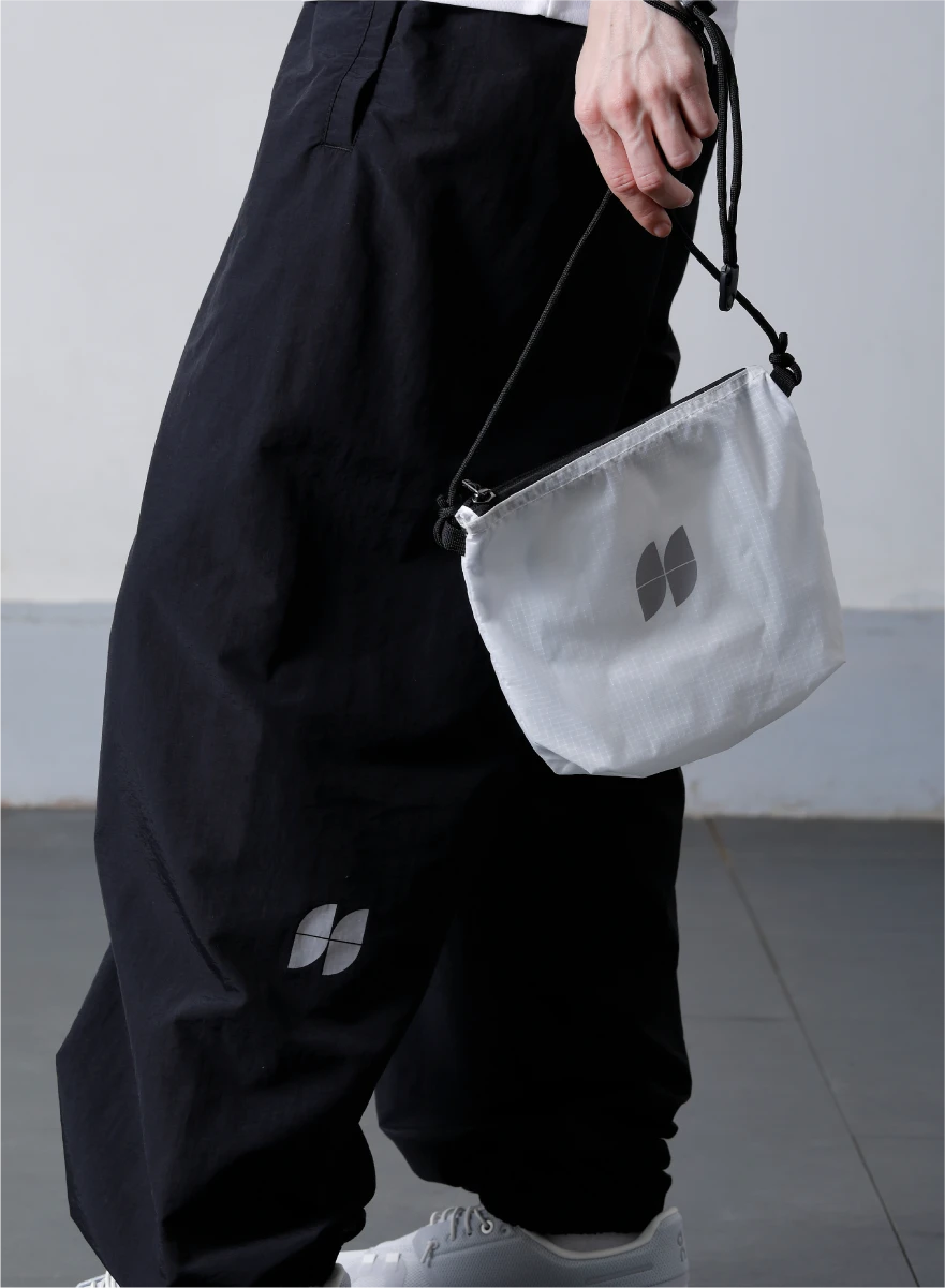 Light Nylon Sacoche