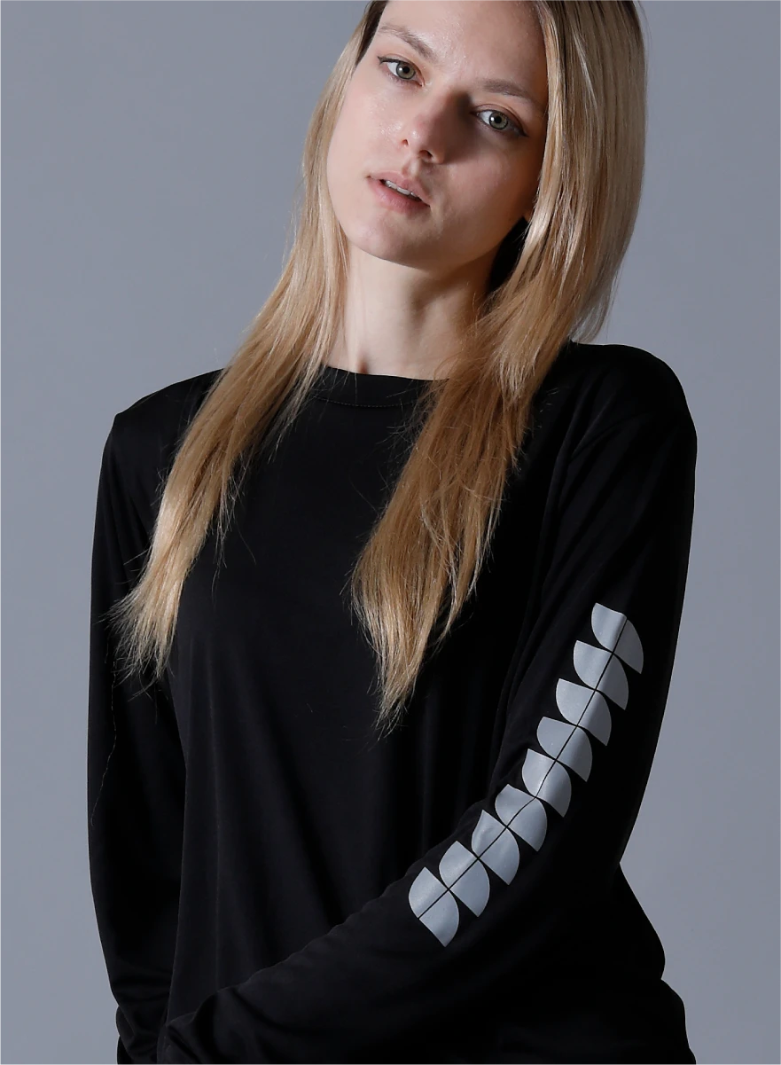 Long Sleeve Side Logo Tee